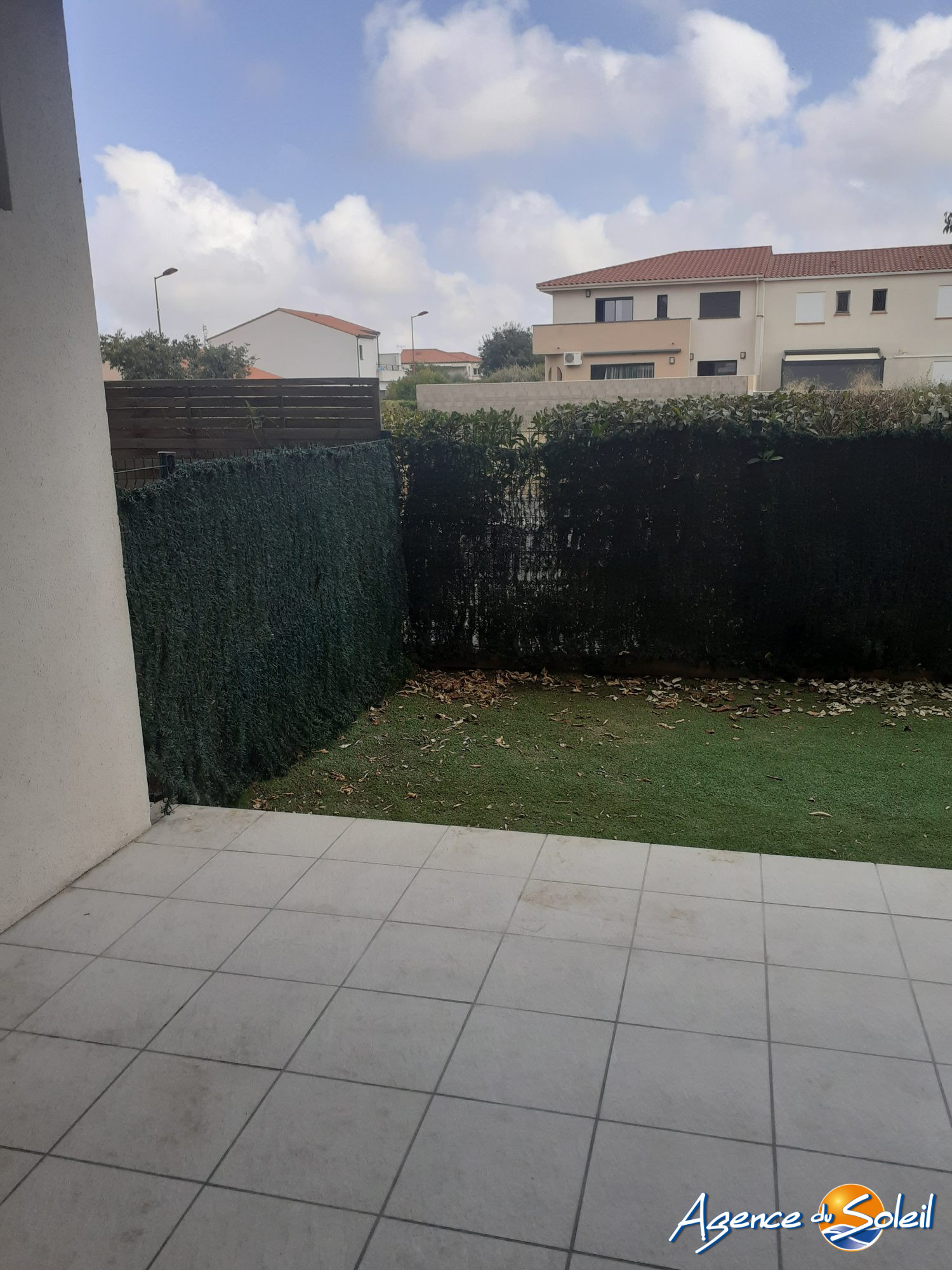 Terrasse - Appartement Théza (Réf. 11001-AGENCEDUSOLEIL)