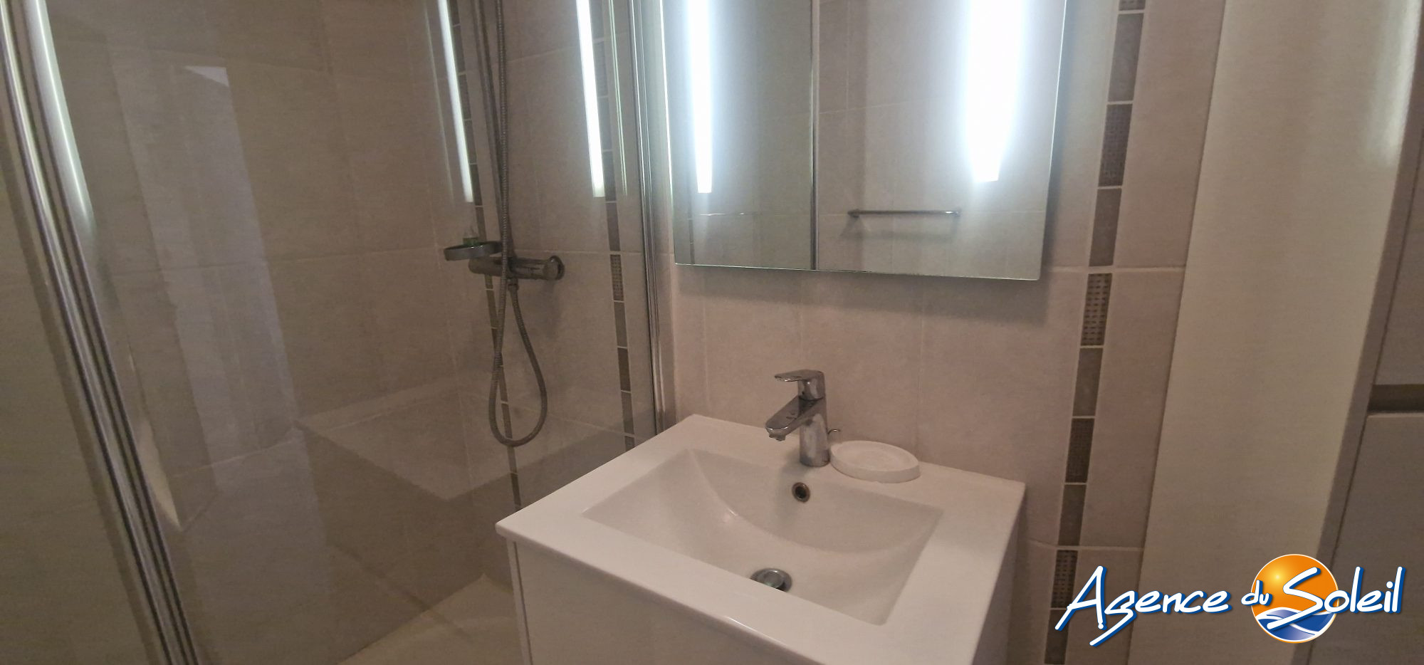 Terrasse - Appartement Canet-en-Roussillon (Réf. 19-11438-AGENCEDUSOLEIL)