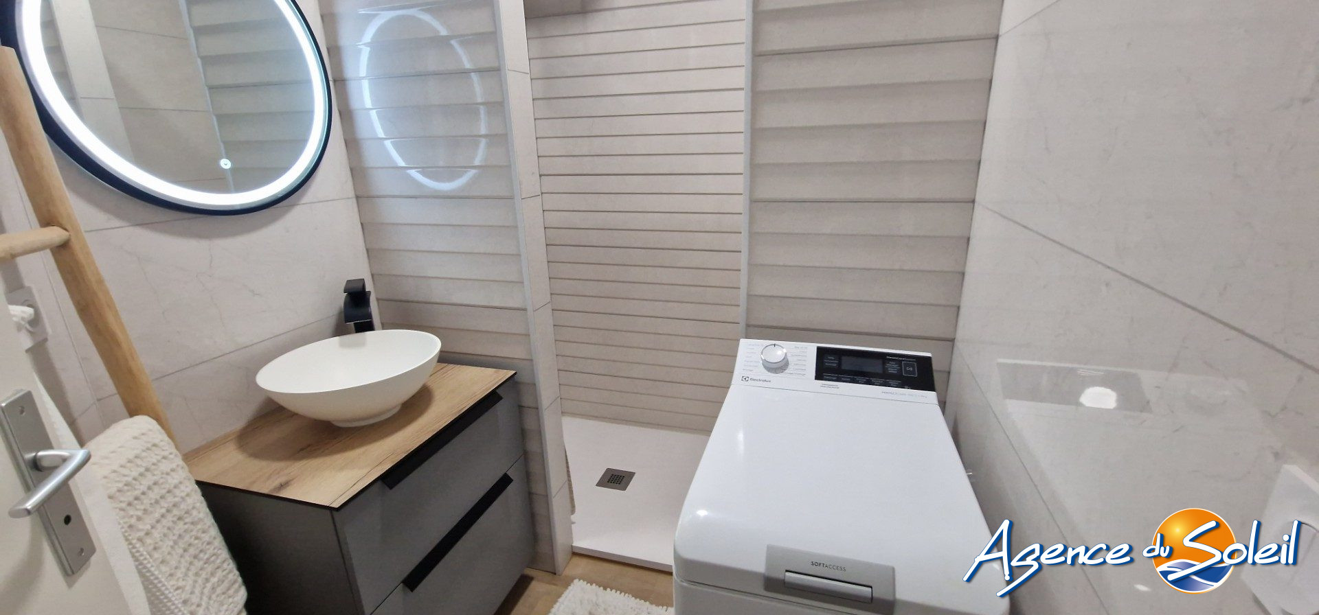 Salle de bain - Appartement Canet-en-Roussillon (Réf. 19-11444-AGENCEDUSOLEIL)