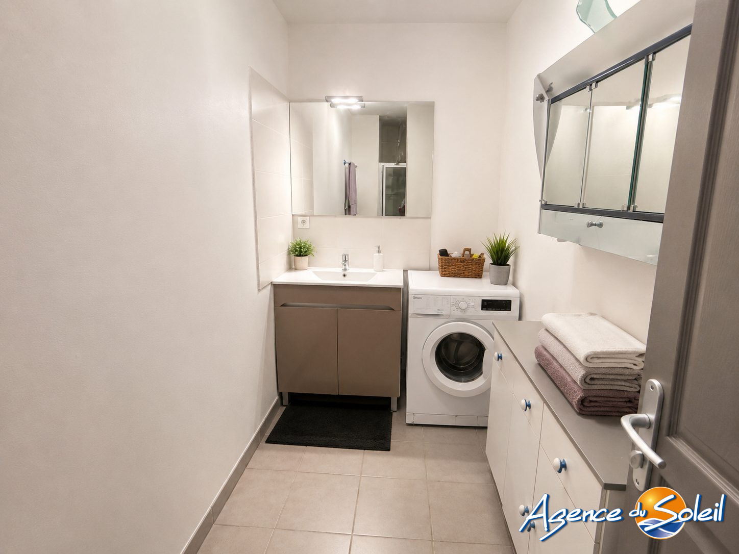 Vue extérieure - Appartement Narbonne (Réf. 29-11430-AGENCEDUSOLEIL)