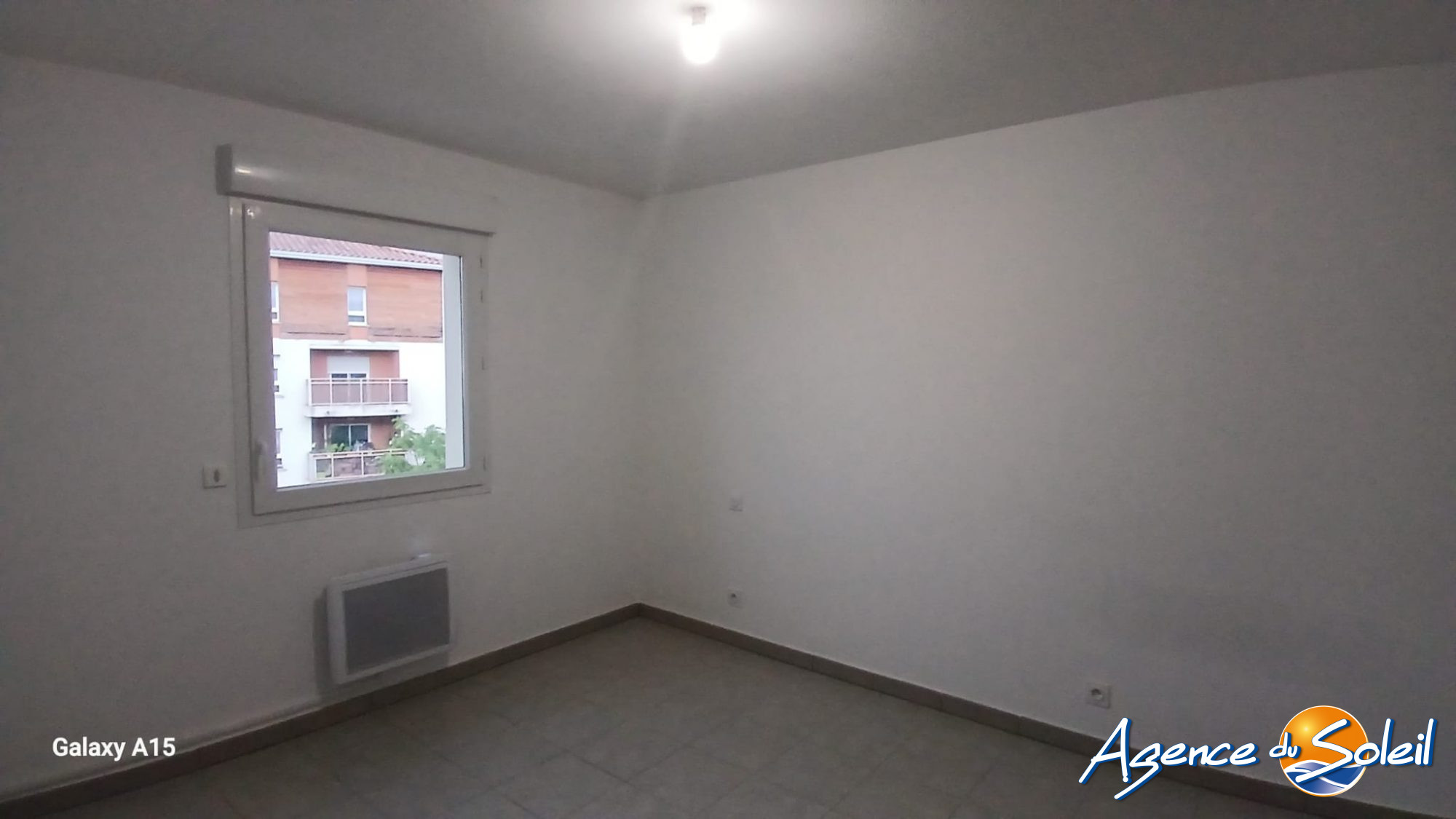 Salle de bain - Appartement Narbonne (Réf. 11-11485-AGENCEDUSOLEIL)