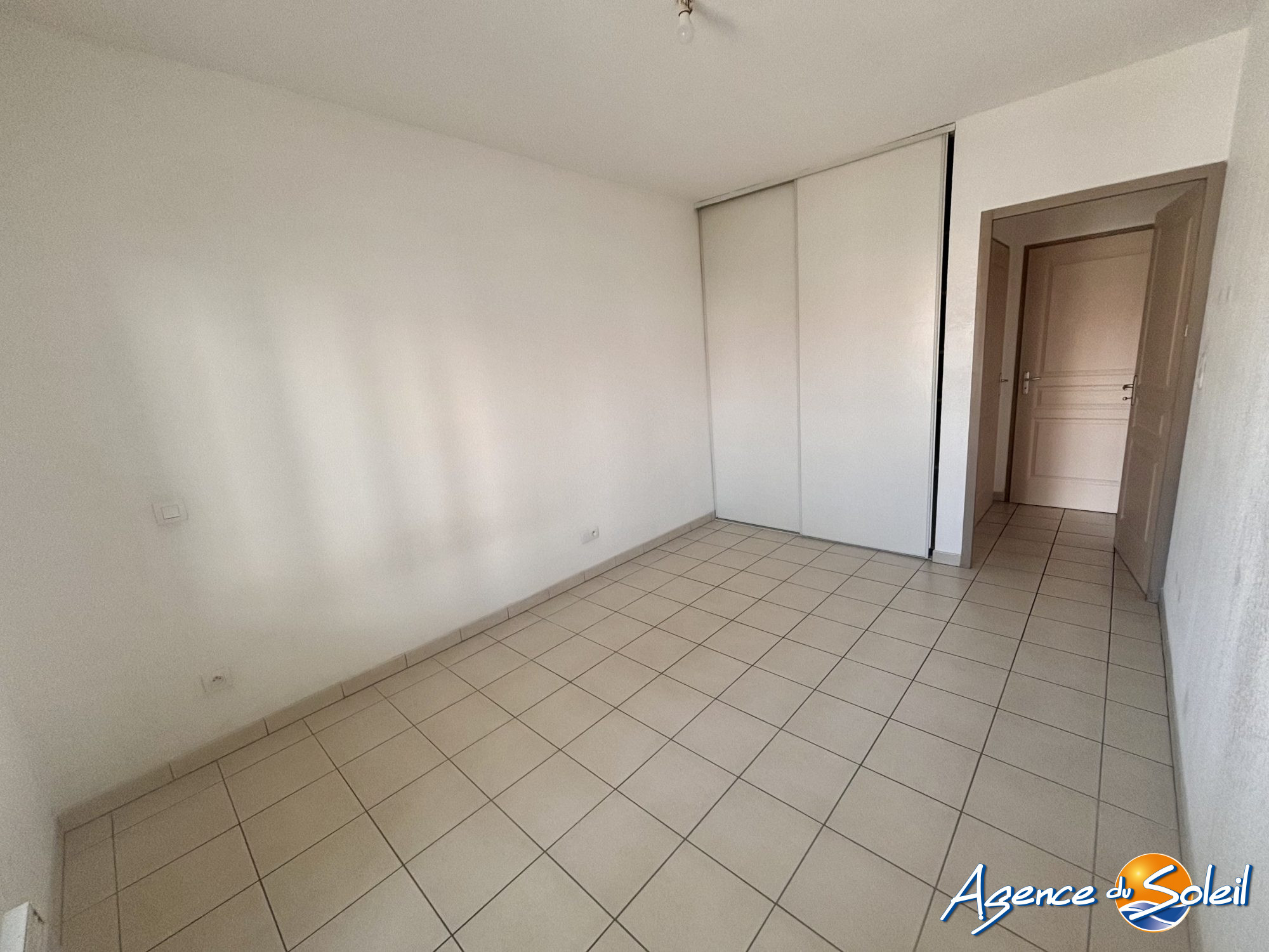 Salle de bain - Appartement Narbonne (Réf. 29-11516-AGENCEDUSOLEIL)