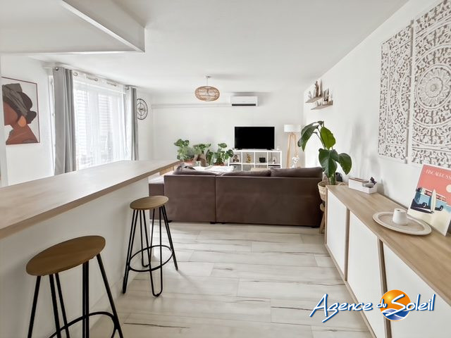 Vue extérieure - Appartement Agde (Réf. 39-11617-AGENCEDUSOLEIL)
