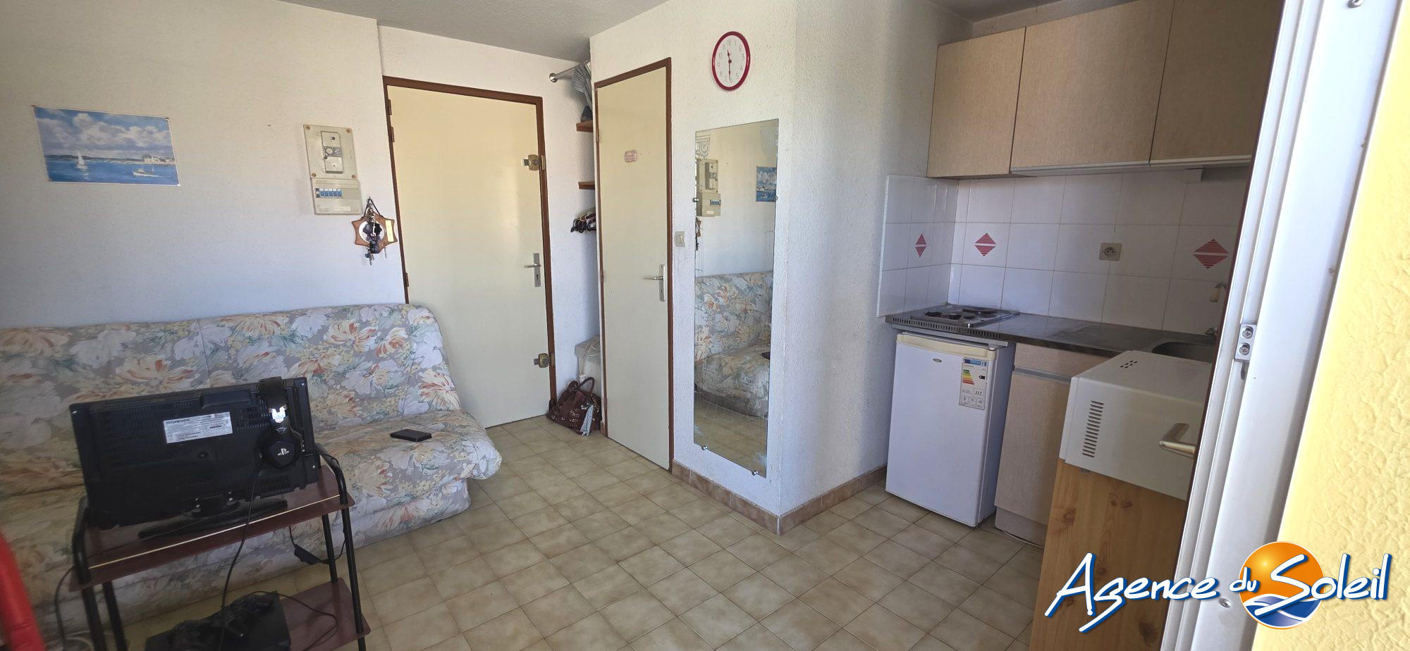 Cuisine - Appartement Saint-Pierre-la-Mer (Réf. 23-11683-AGENCEDUSOLEIL)