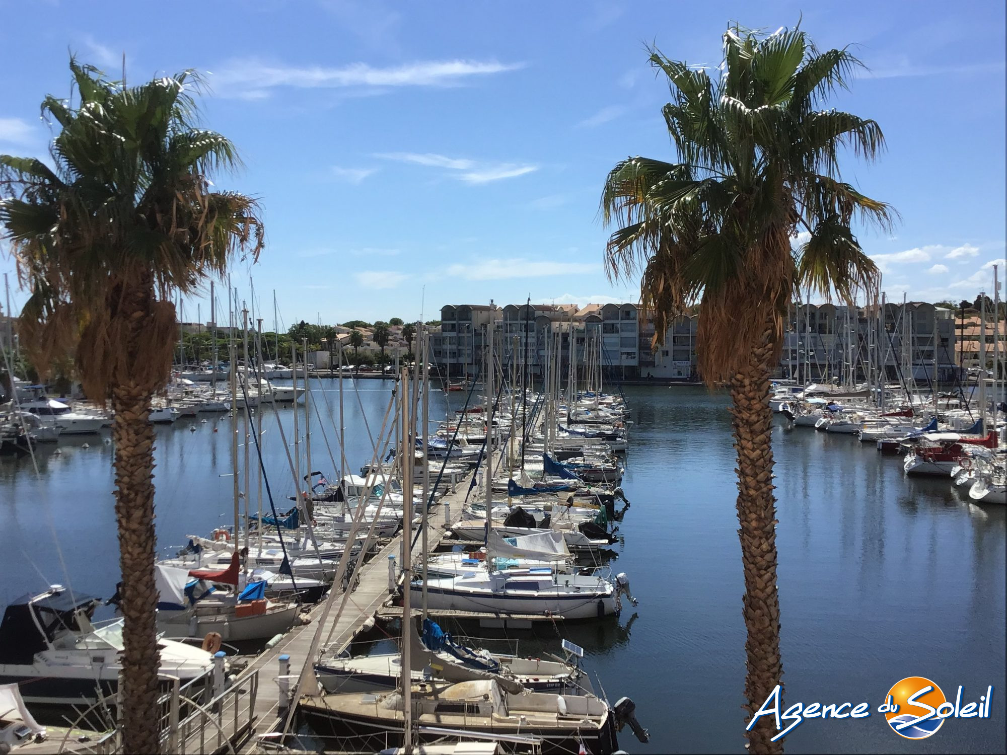 Appartement en vente à Gruissan - Agence du Soleil (Réf. 12-11542-AGENCEDUSOLEIL)