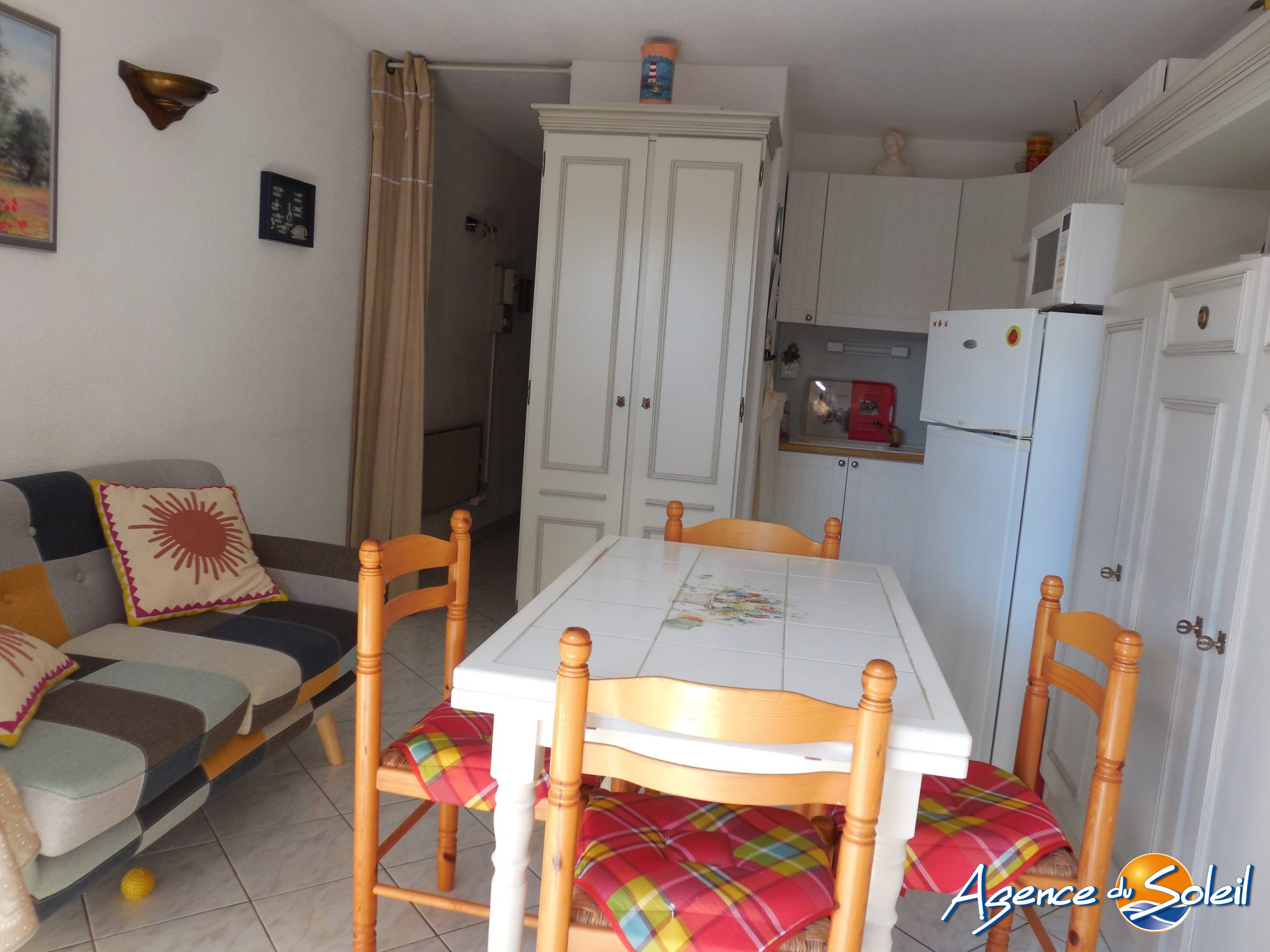 Photo 9 - Appartement Port-la-Nouvelle (Réf. 10-11562-AGENCEDUSOLEIL)