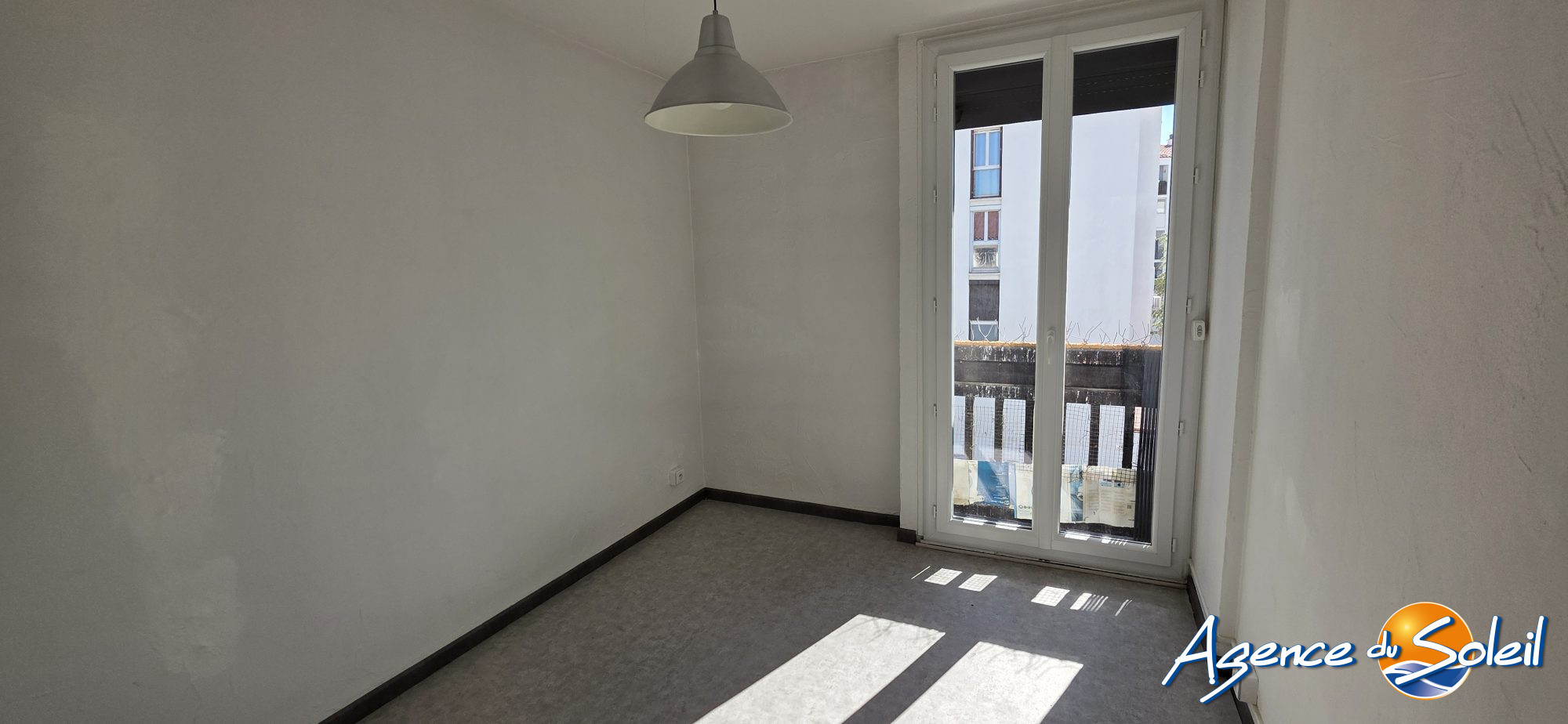 Chambre - Appartement Perpignan (Réf. 22-11595-AGENCEDUSOLEIL)