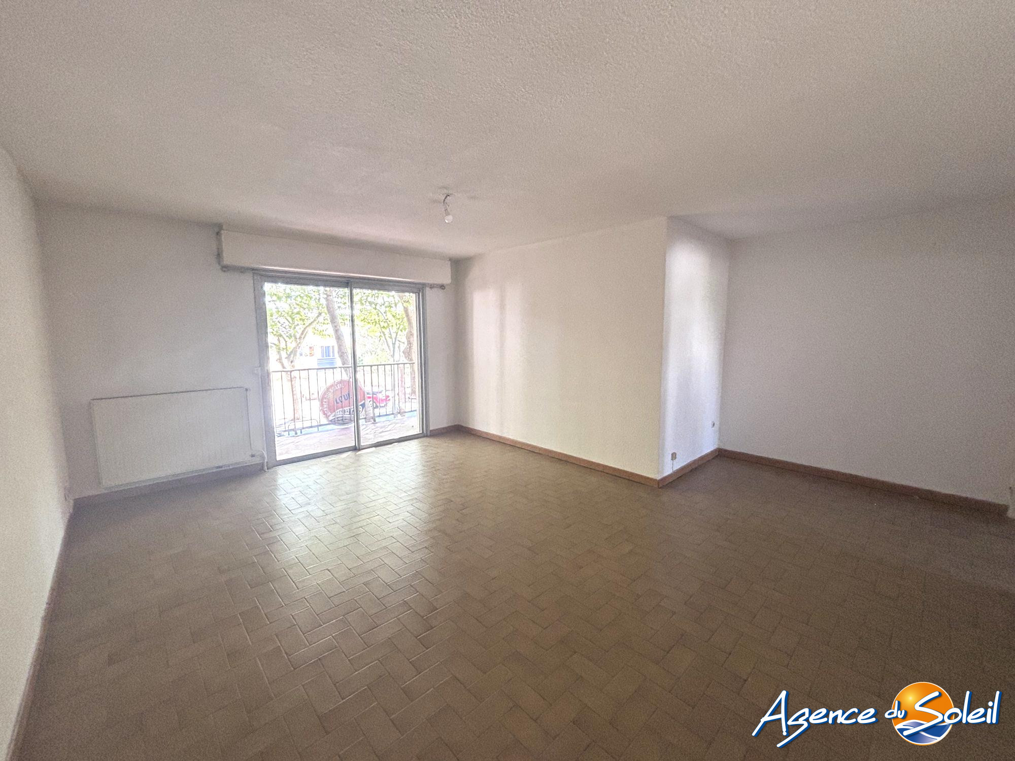 Vue intérieure - Appartement Narbonne (Réf. 29-11527-AGENCEDUSOLEIL)