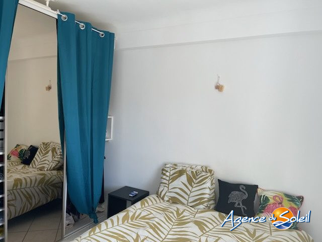 Chambre - Appartement Canet-en-Roussillon (Réf. 19-11572-AGENCEDUSOLEIL)