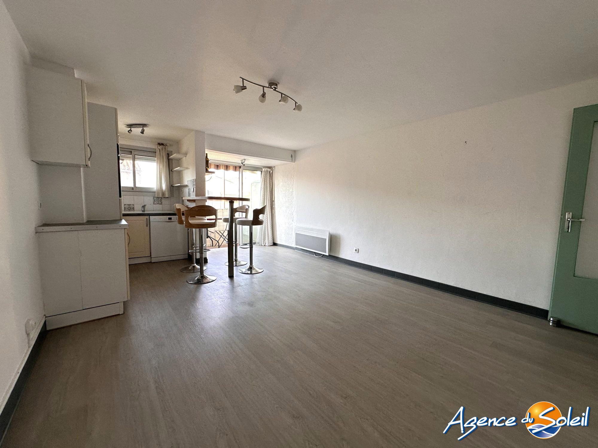 Cuisine - Appartement Canet-en-Roussillon (Réf. 19-11600-AGENCEDUSOLEIL)