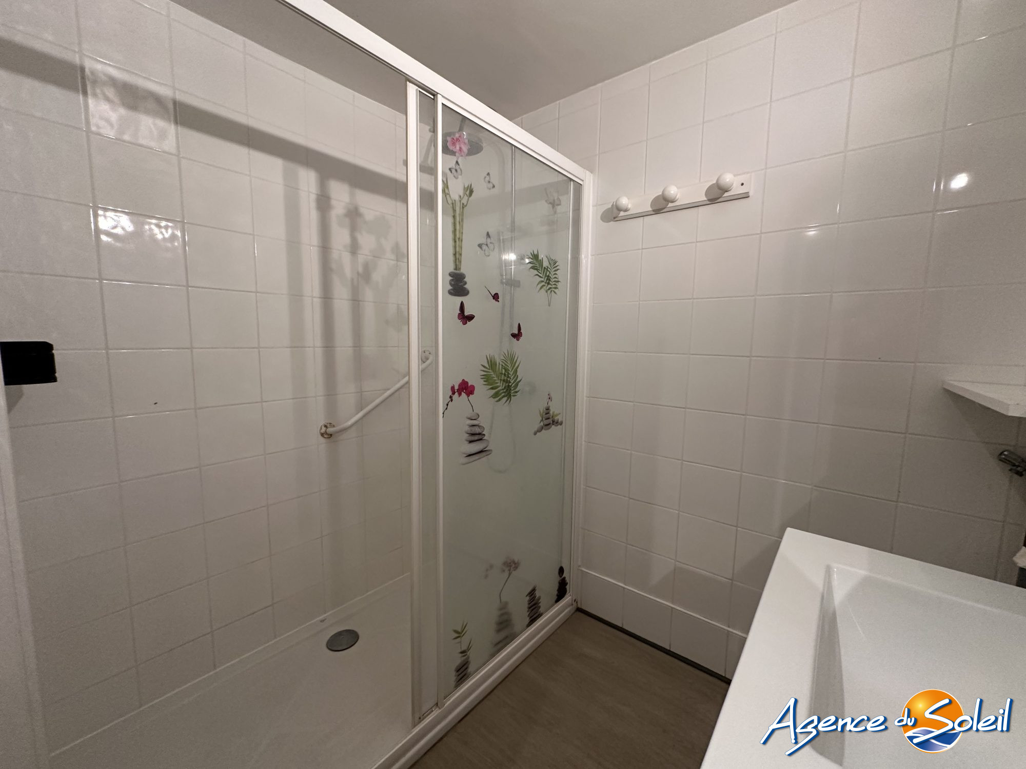 Vue extérieure - Appartement Canet-en-Roussillon (Réf. 19-11600-AGENCEDUSOLEIL)