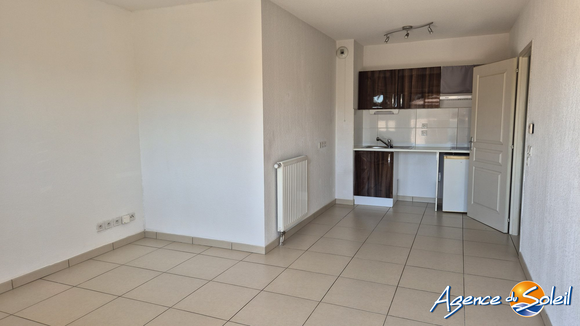 Appartement en vente à Saint-Laurent-de-la-Salanque - Agence du Soleil (Réf. 21-10894-NR-AGENCEDUSOLEIL)