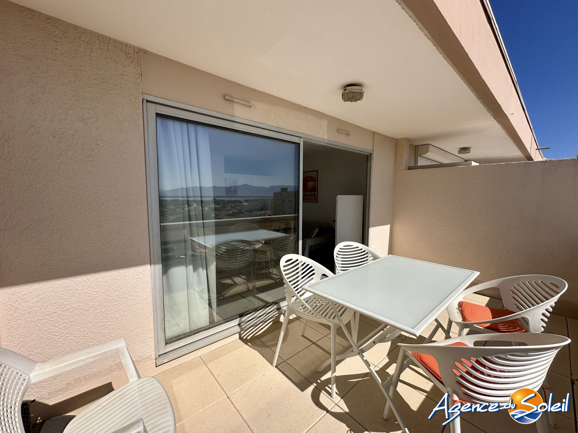 Vue extérieure - Appartement Canet-en-Roussillon (Réf. 19-11624-AGENCEDUSOLEIL)