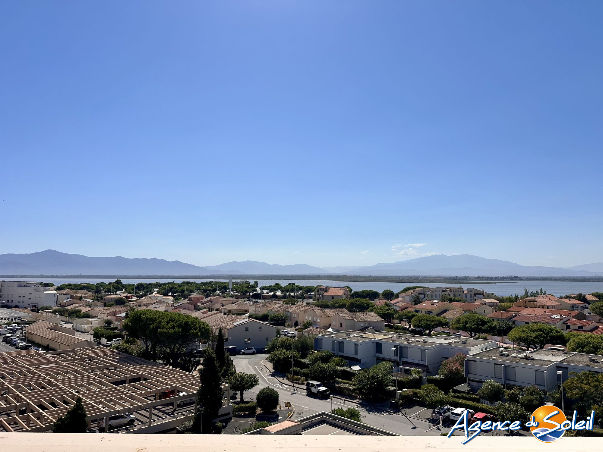 Terrasse - Appartement Canet-en-Roussillon (Réf. 19-11624-AGENCEDUSOLEIL)