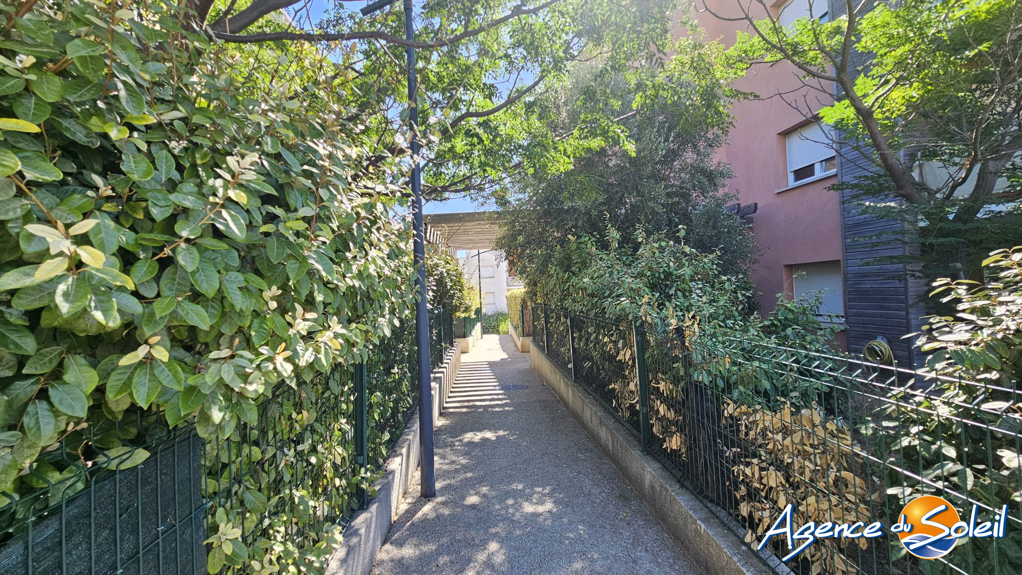 Photo 13 - Appartement Narbonne (Réf. 11-10391-AGENCEDUSOLEIL)