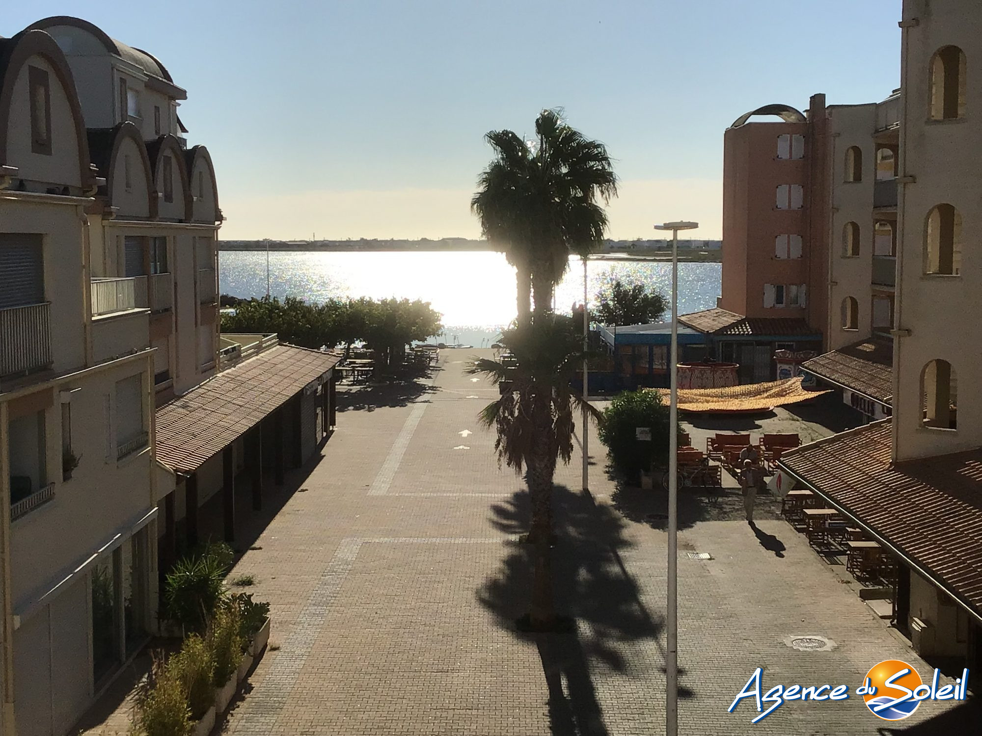 Appartement en vente à Gruissan - Agence du Soleil (Réf. 12-11638-AGENCEDUSOLEIL)