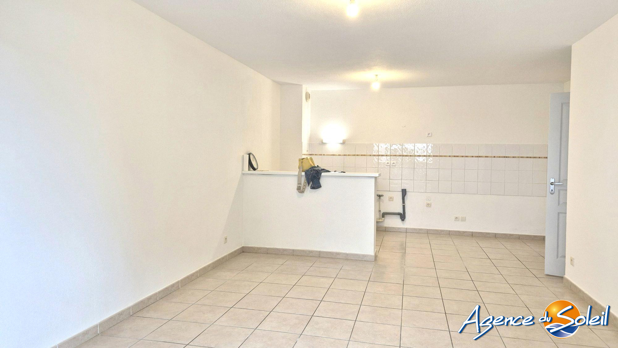 Vue intérieure - Appartement Baho (Réf. VA23409-AGENCEDUSOLEIL)