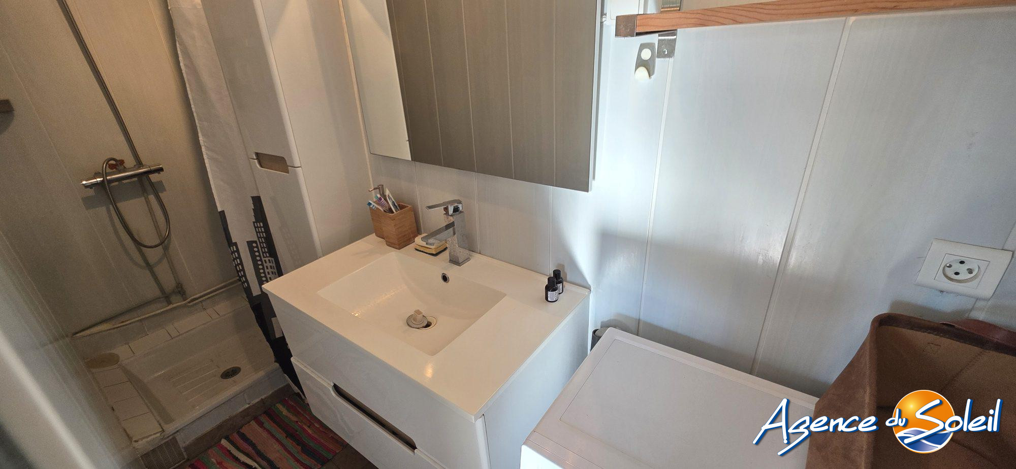 Photo 10 - Appartement Saint-Pierre-la-Mer (Réf. 23-11711-AGENCEDUSOLEIL)