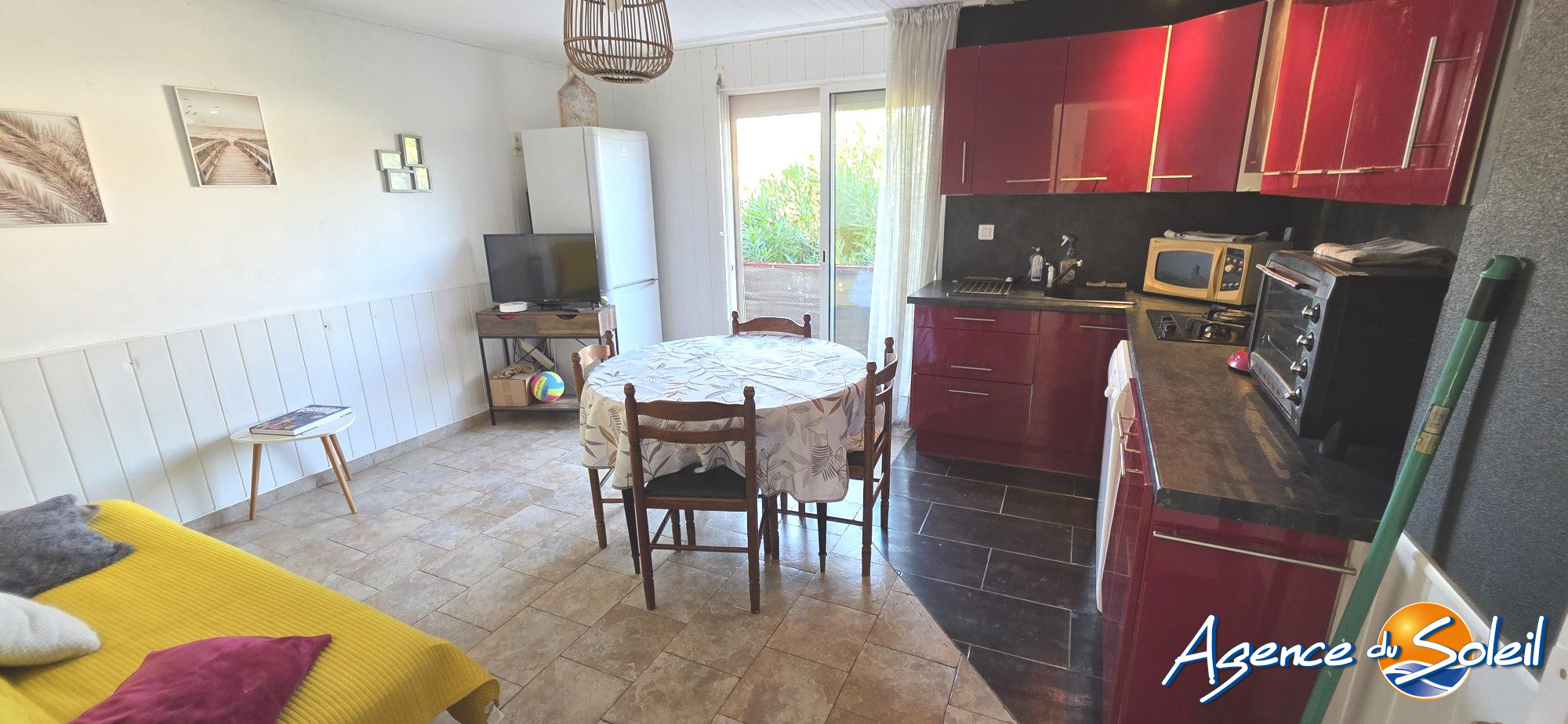 Photo 11 - Appartement Saint-Pierre-la-Mer (Réf. 23-11711-AGENCEDUSOLEIL)