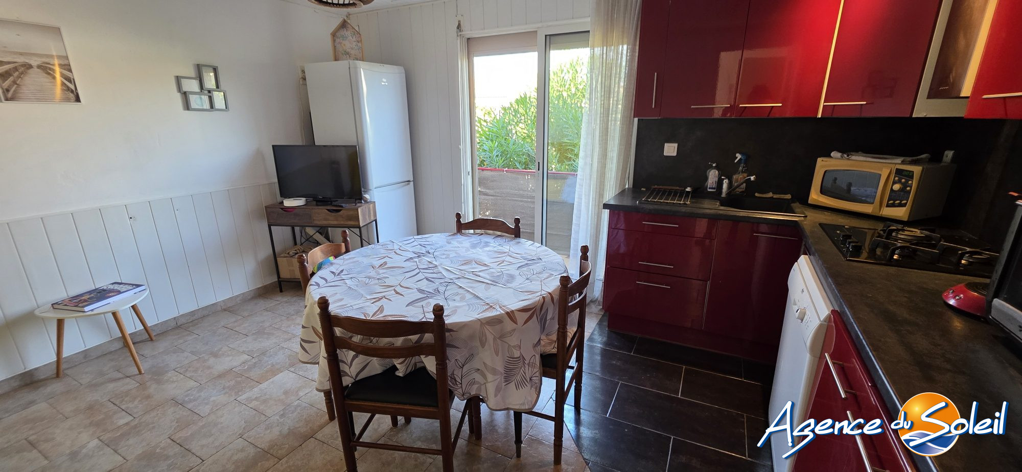 Photo 12 - Appartement Saint-Pierre-la-Mer (Réf. 23-11711-AGENCEDUSOLEIL)