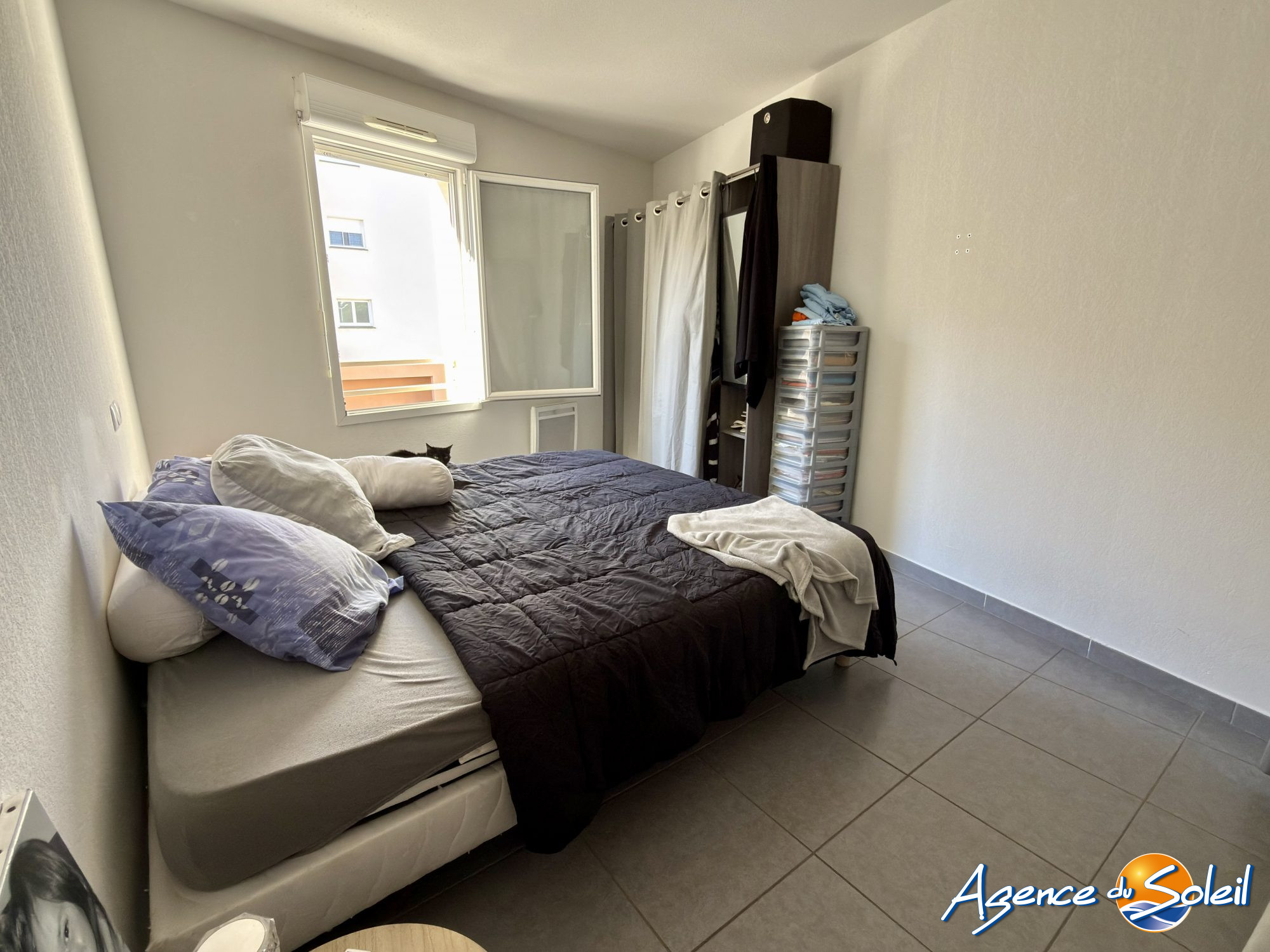 Chambre - Appartement Saint-Cyprien (Réf. 20-11715-AGENCEDUSOLEIL)