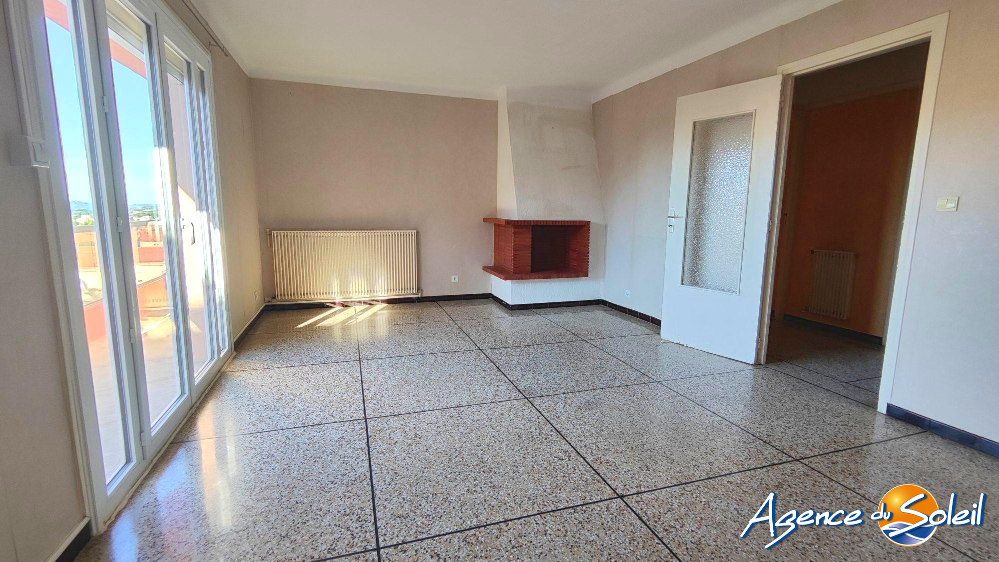Cuisine - Appartement Béziers (Réf. 38-11651-AGENCEDUSOLEIL)