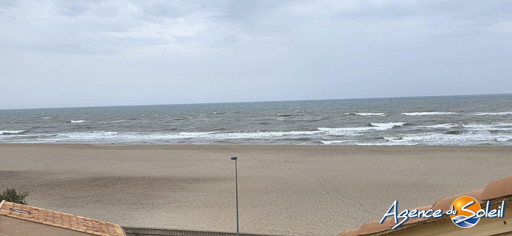 Appartement en vente à Saint-Pierre-la-Mer - Agence du Soleil (Réf. 23-11728-AGENCEDUSOLEIL)