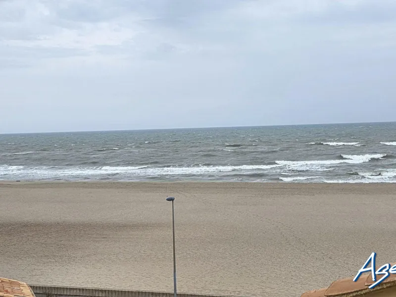 Appartement à vendre à Saint-Pierre-la-Mer - 27 m2