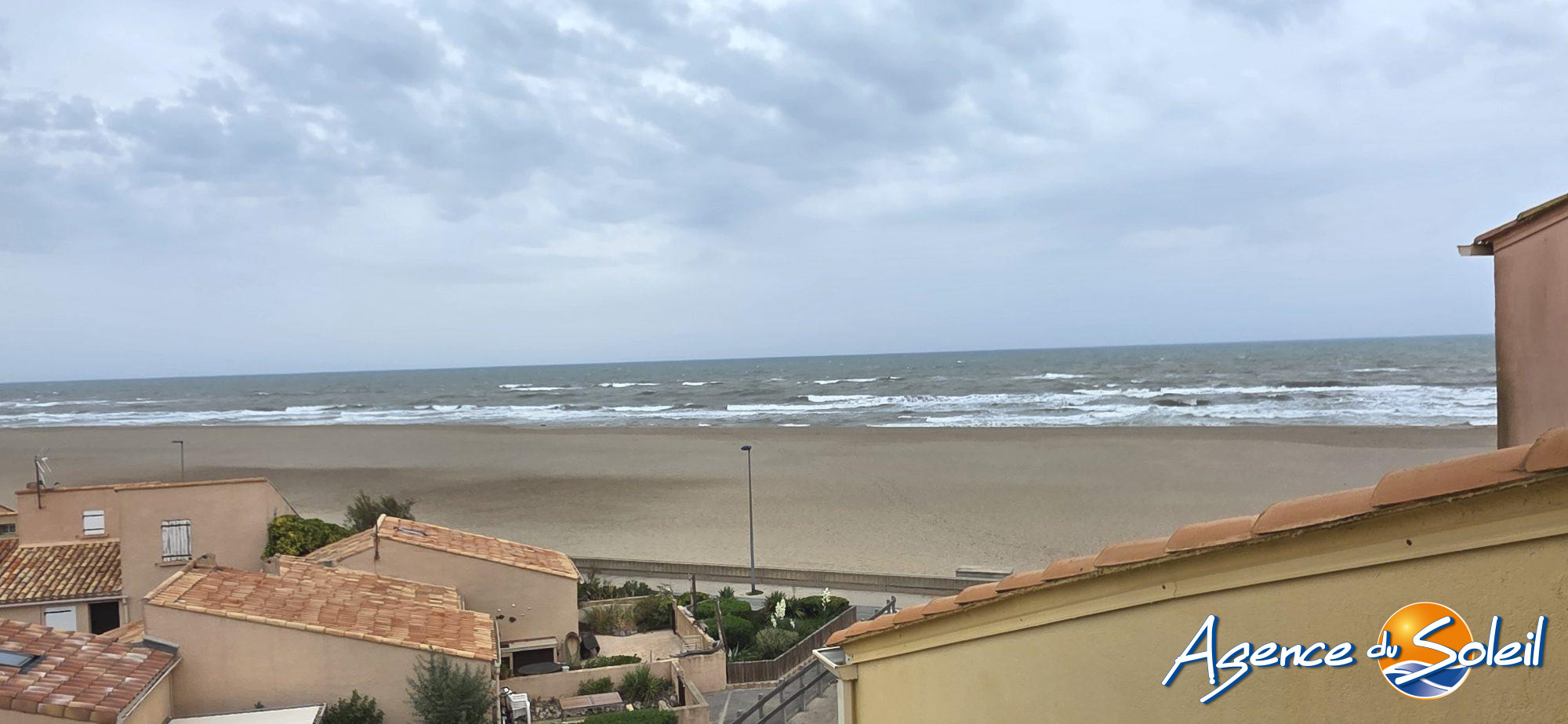 Cuisine - Appartement Saint-Pierre-la-Mer (Réf. 23-11728-AGENCEDUSOLEIL)