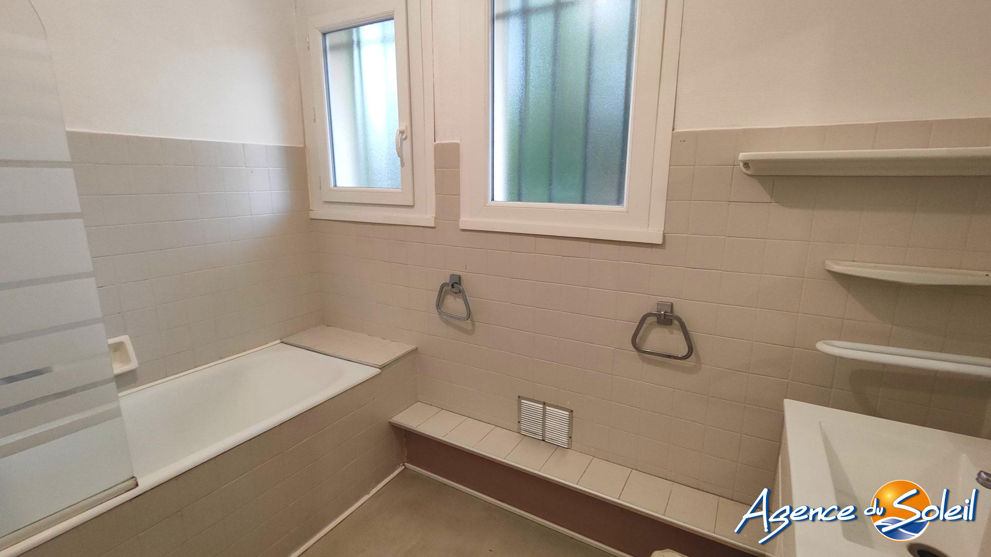 Photo 11 - Appartement Béziers (Réf. 38-11364-AGENCEDUSOLEIL)