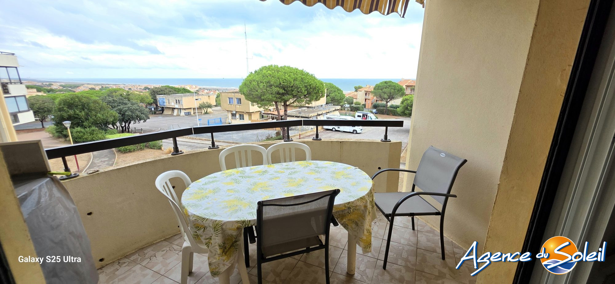 Appartement en vente à Saint-Pierre-la-Mer - Agence du Soleil (Réf. 23-11824-AGENCEDUSOLEIL)