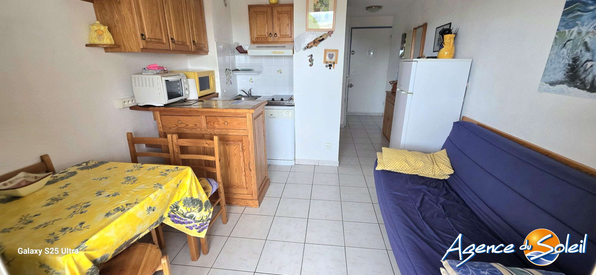 Vue extérieure - Appartement Saint-Pierre-la-Mer (Réf. 23-11824-AGENCEDUSOLEIL)