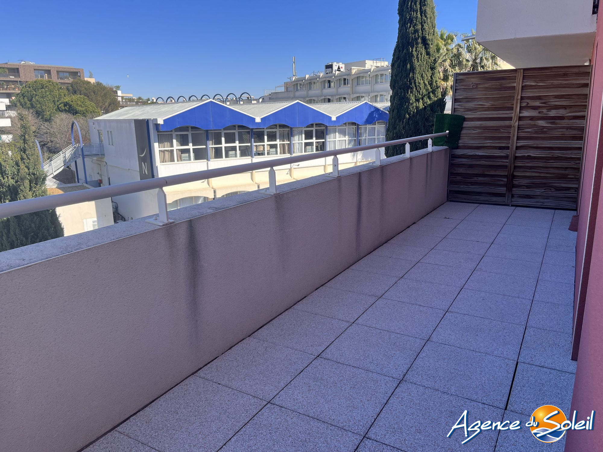 Vue extérieure - Appartement Montpellier (Réf. 32-11829-AGENCEDUSOLEIL)