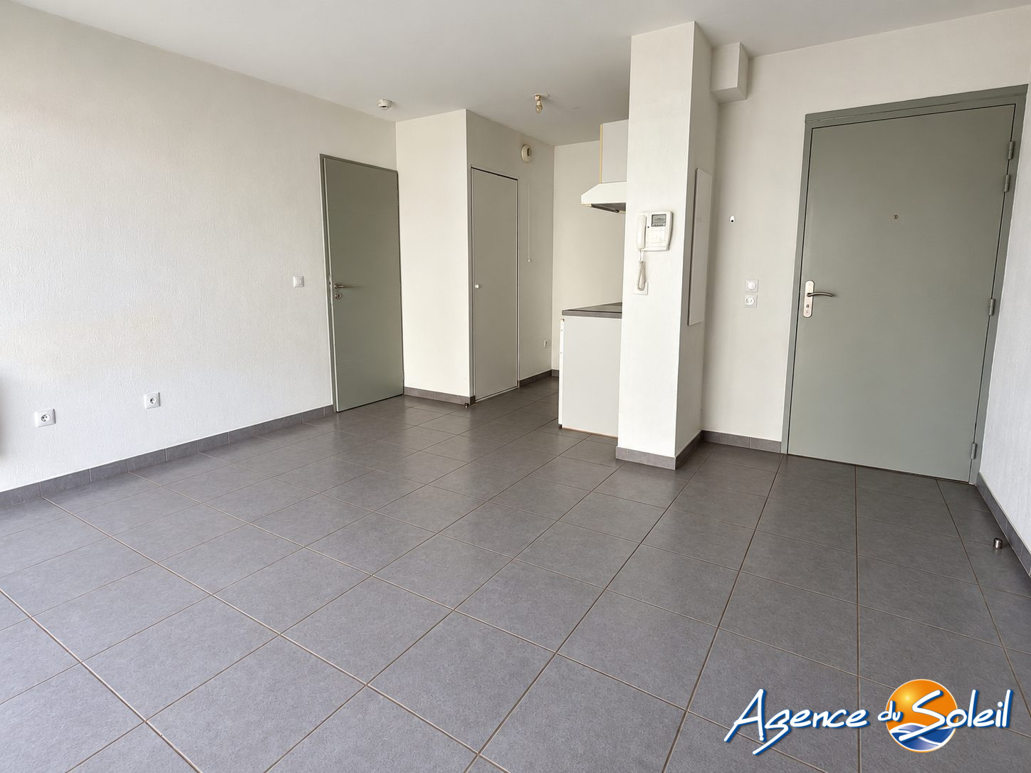 Vue extérieure - Appartement Saint-Cyprien (Réf. 20-11842-AGENCEDUSOLEIL)