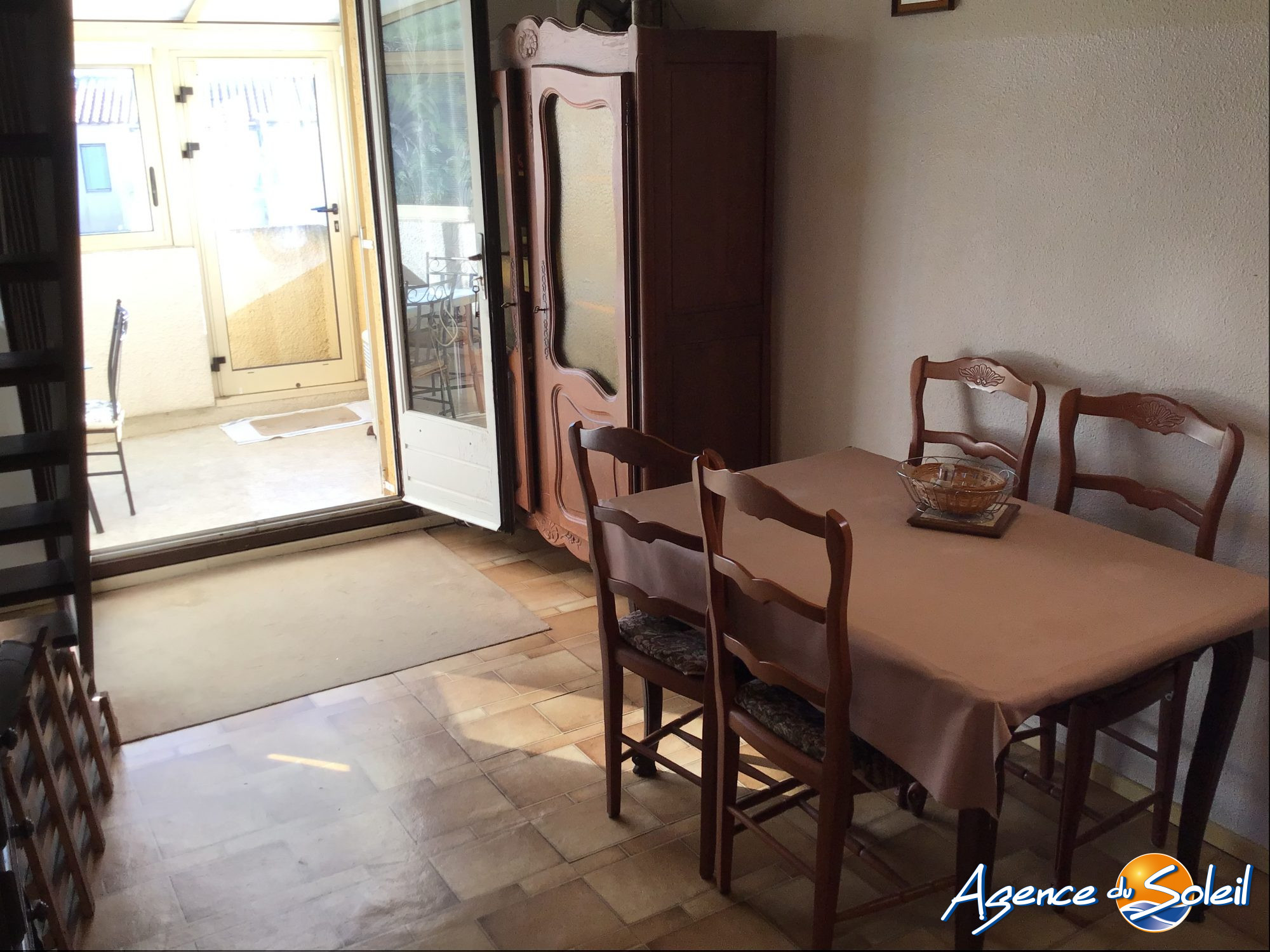 Salle de bain - Appartement Gruissan (Réf. 12-11806-AGENCEDUSOLEIL)