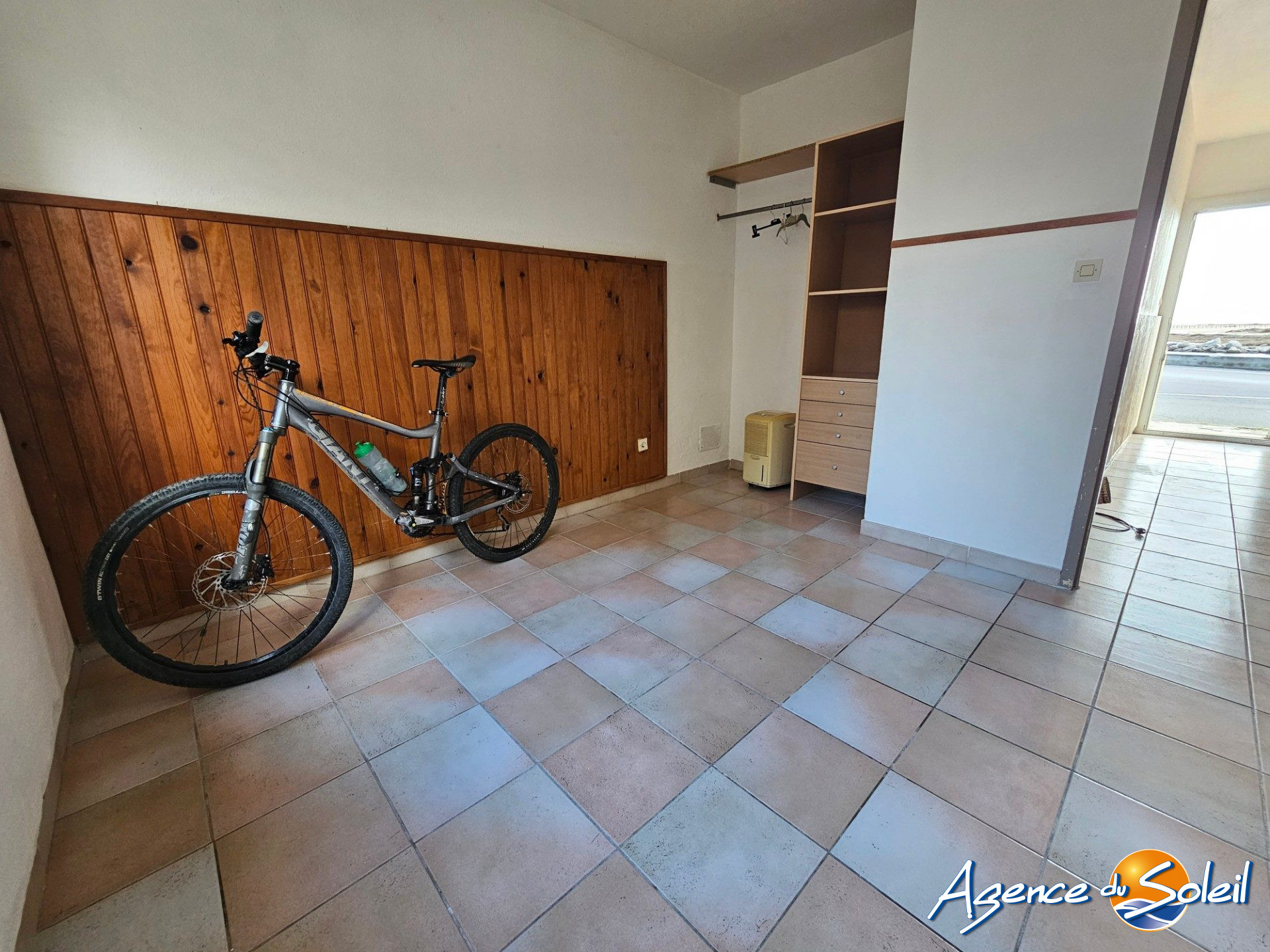 Photo 24 - Appartement Gruissan (Réf. 13-8989-AGENCEDUSOLEIL)
