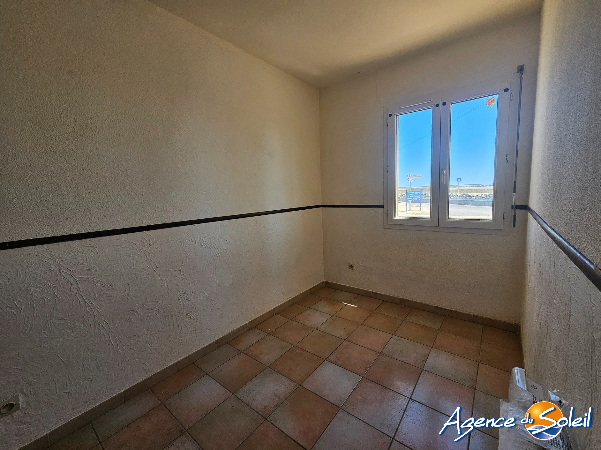 Photo 9 - Appartement Gruissan (Réf. 13-8989-AGENCEDUSOLEIL)