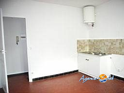 Photo 9 - Immeuble Lézignan-Corbières (Réf. 26-11304-AGENCEDUSOLEIL)