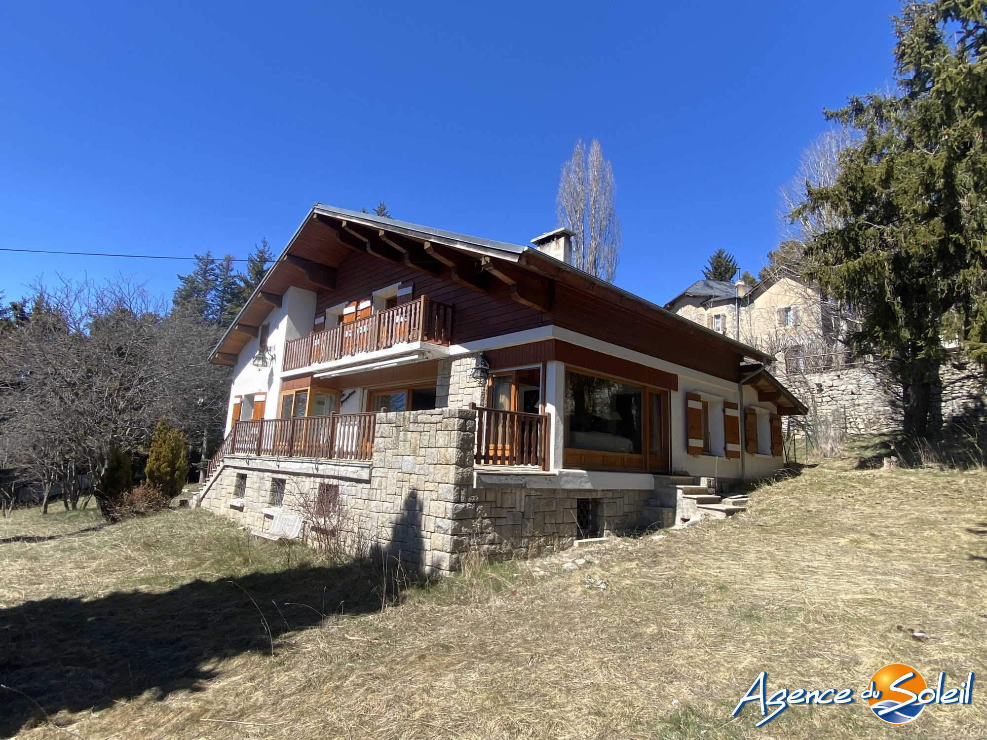 Maison en vente à Font-Romeu-Odeillo-Via - Agence du Soleil (Réf. 35-10926-AGENCEDUSOLEIL)