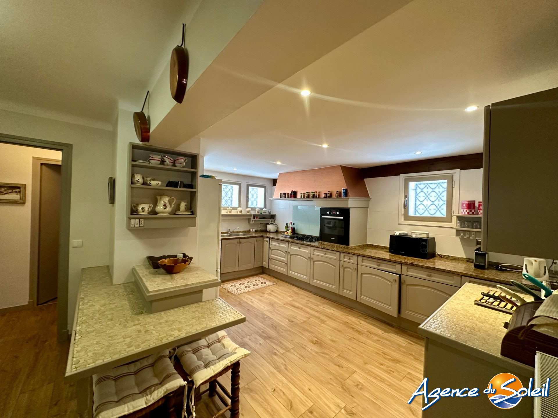 Cuisine - Maison Font-Romeu-Odeillo-Via (Réf. 35-10926-AGENCEDUSOLEIL)