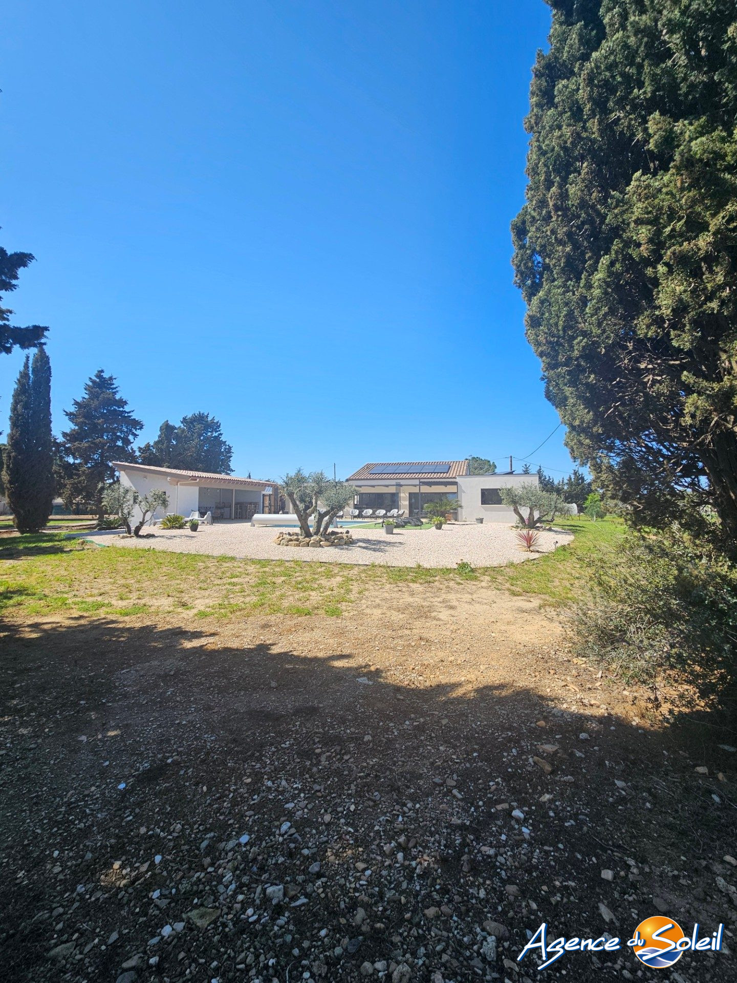 Salle de bain - Maison Sallèles-d'Aude (Réf. 11-9882-AGENCEDUSOLEIL)