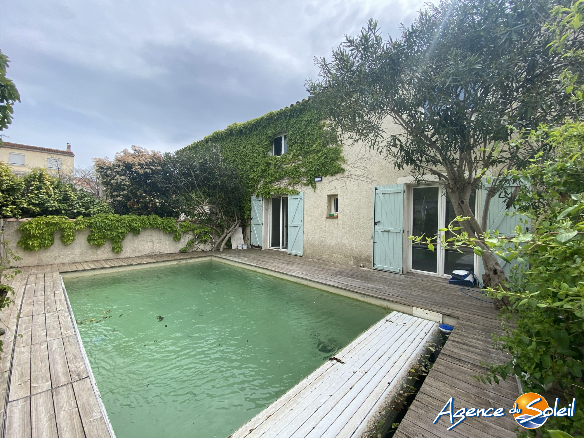 Photo de Maison de ville T5 avec piscine