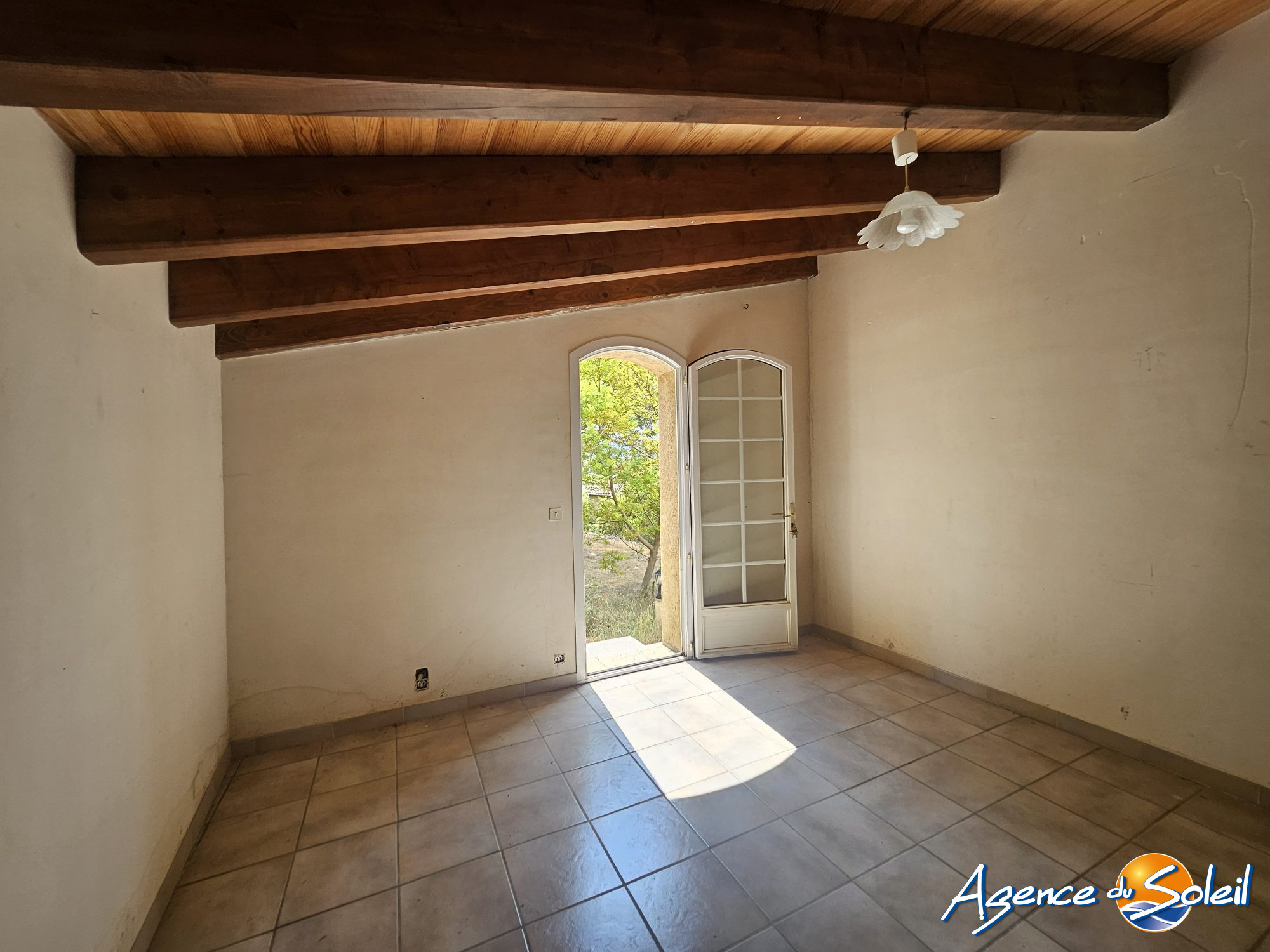 Jardin - Maison Bizanet (Réf. 26-10160-AGENCEDUSOLEIL)