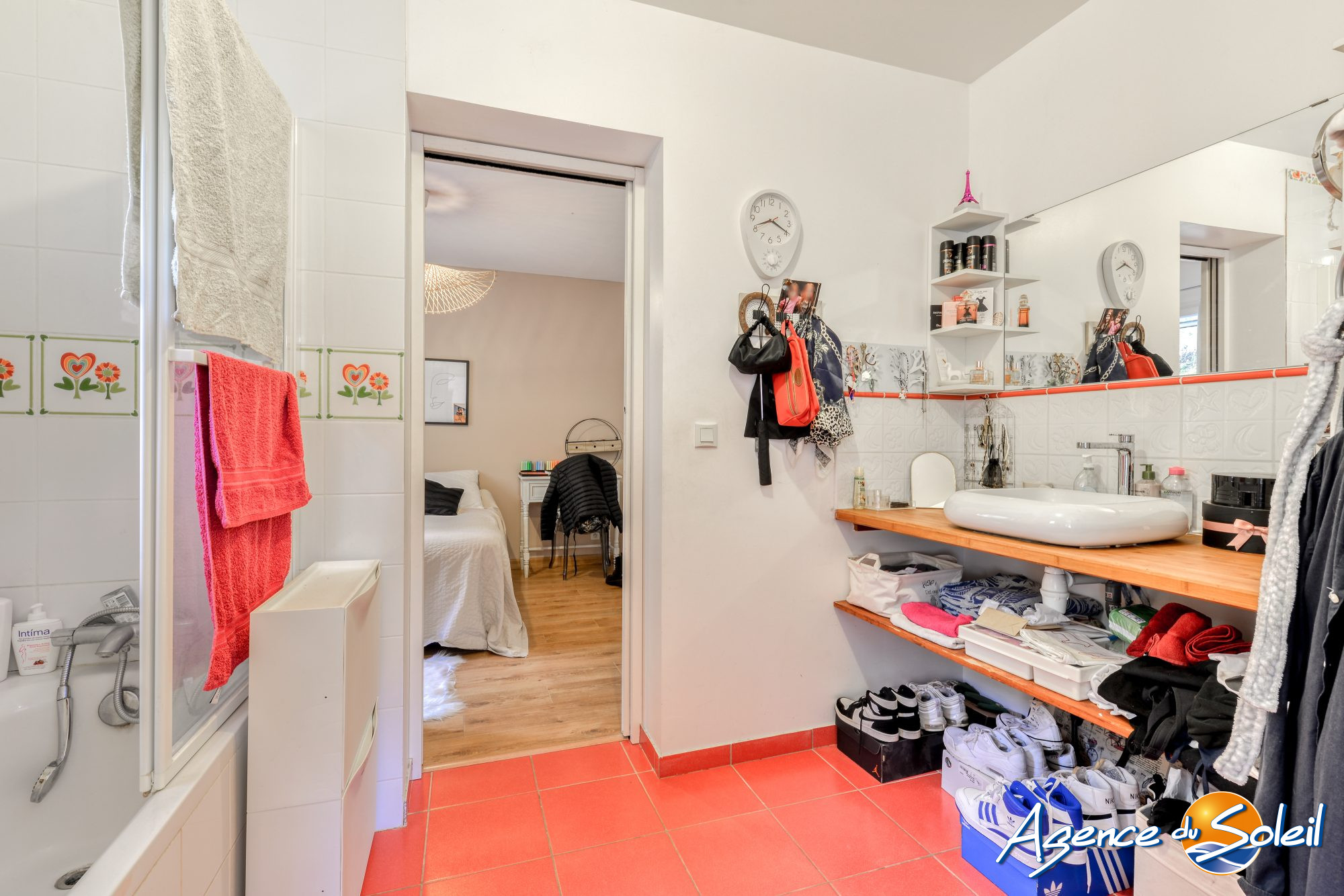 Photo 14 - Maison Narbonne (Réf. 11-10658-AGENCEDUSOLEIL)