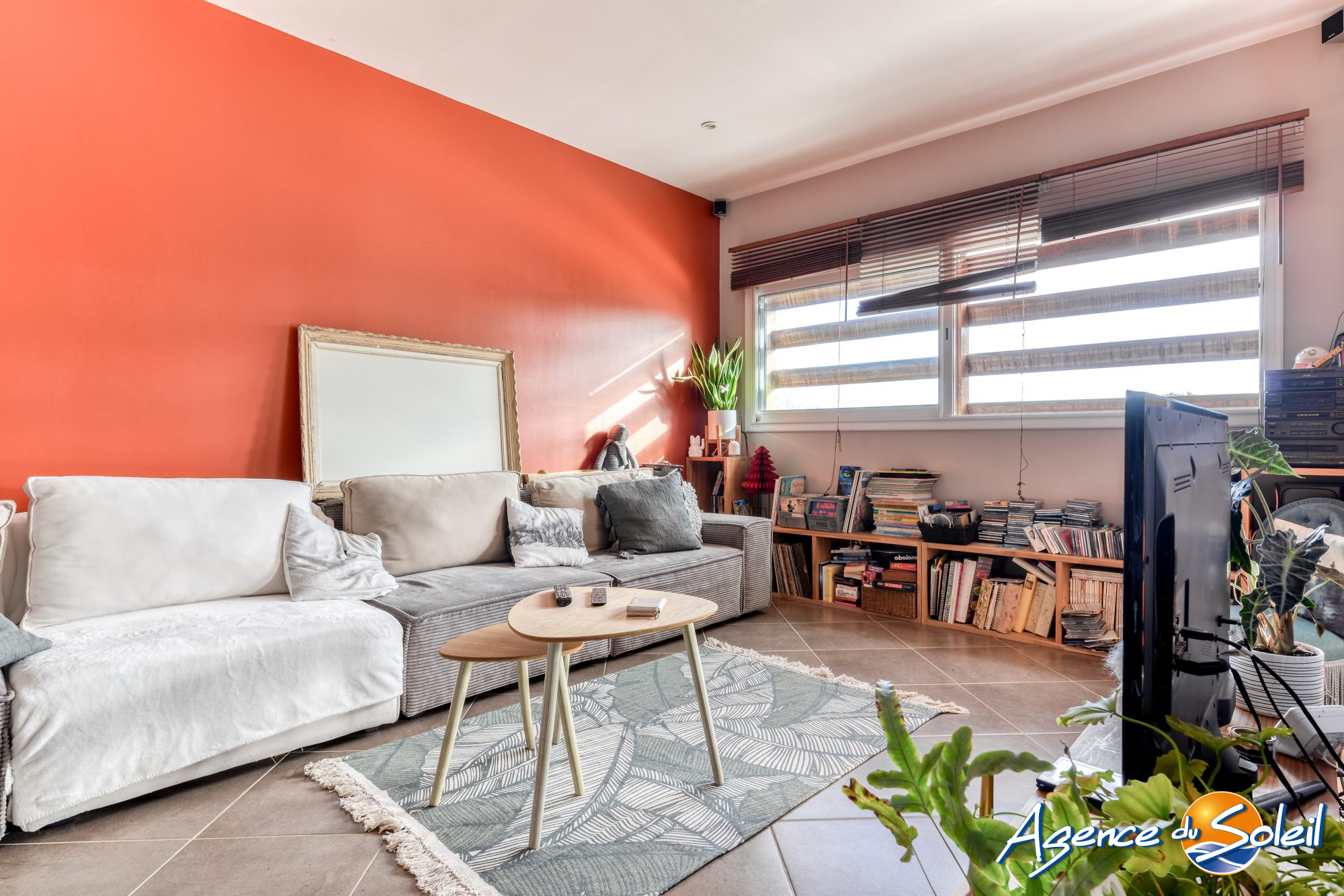 Chambre - Maison Narbonne (Réf. 11-10658-AGENCEDUSOLEIL)