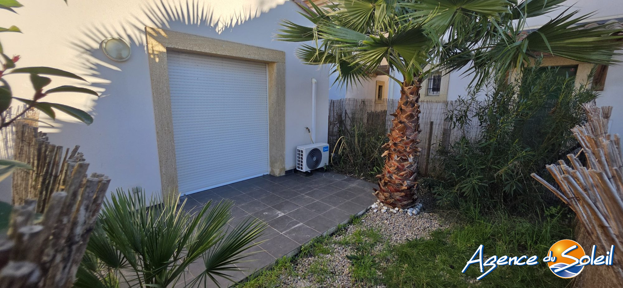 Vue intérieure - Maison Fleury (Réf. 23-10775-AGENCEDUSOLEIL)