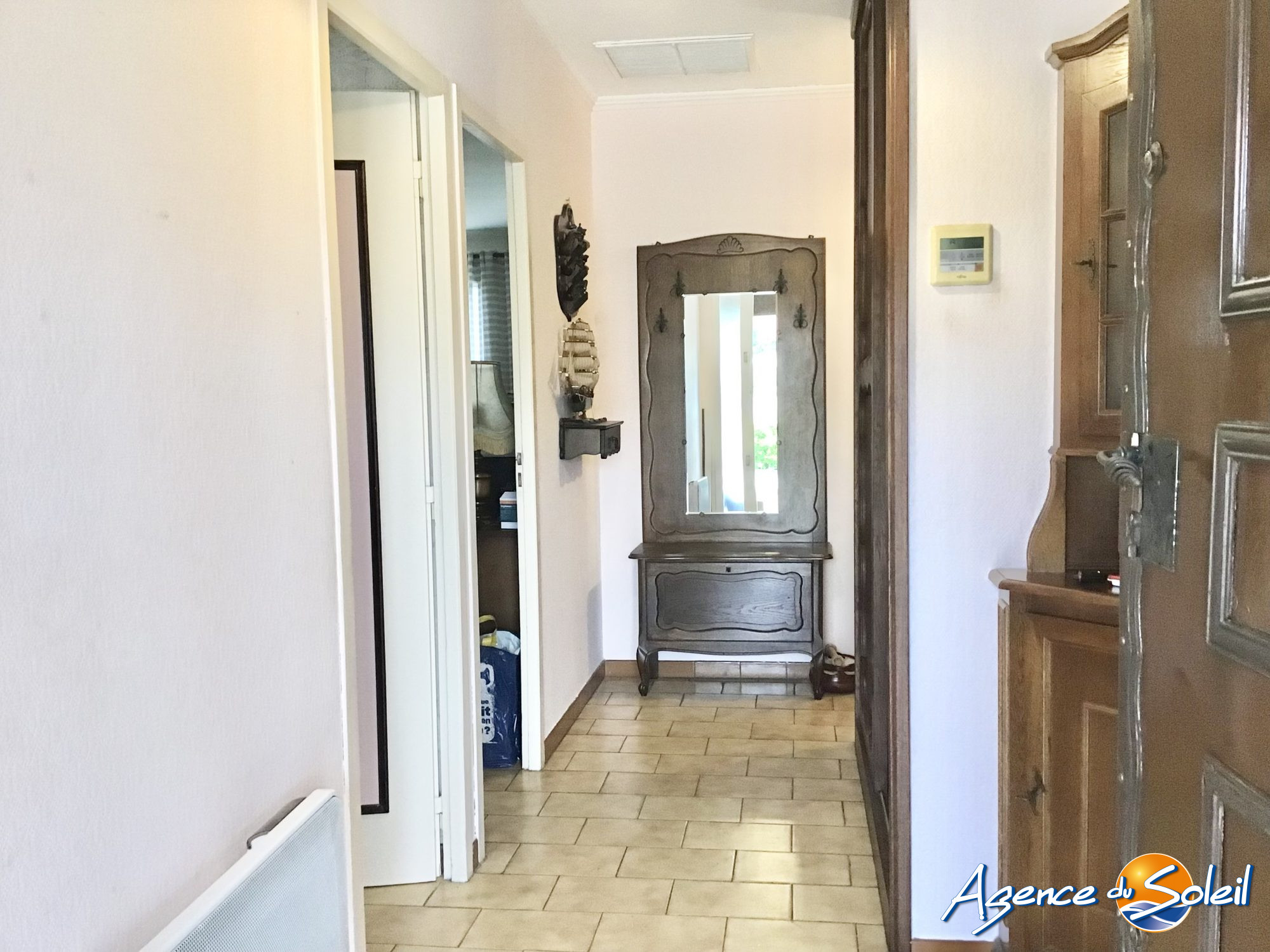 Salle de bain - Maison Villeneuve-de-la-Raho (Réf. 02-10989-AGENCEDUSOLEIL)