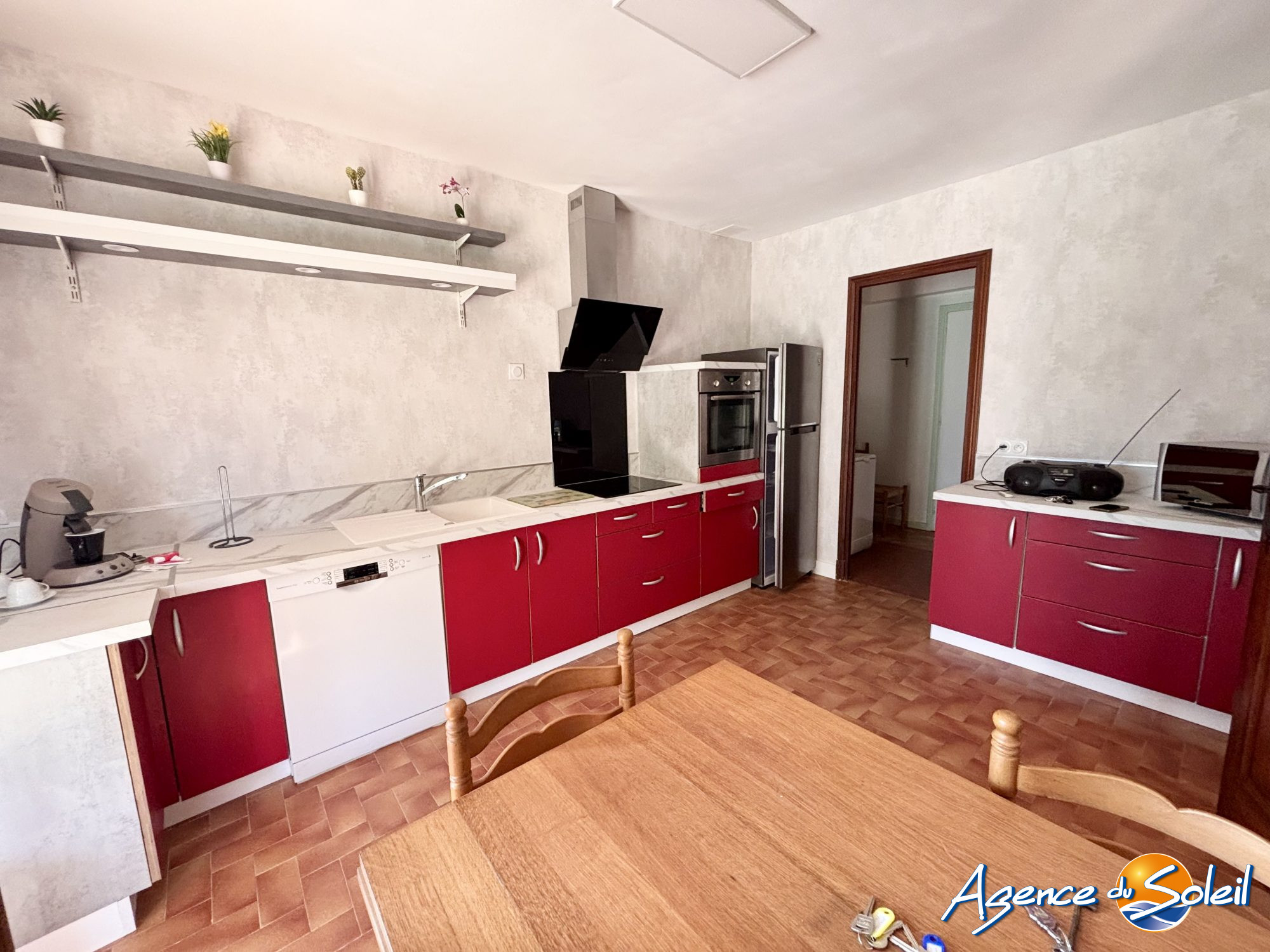 Cuisine - Maison Saint-André-de-Roquelongue (Réf. 29-11015-AGENCEDUSOLEIL)