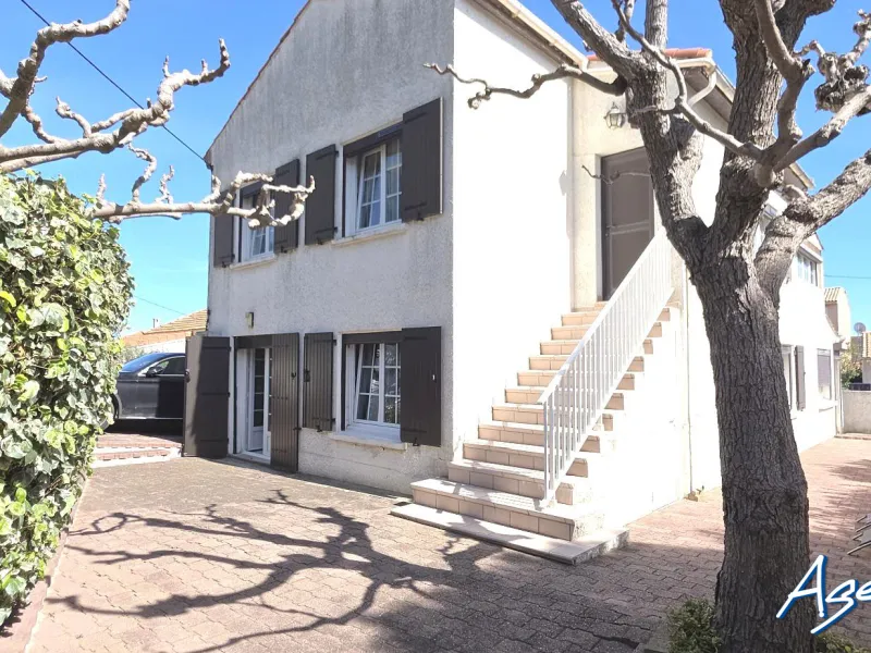 Maison à vendre à Saint-Pierre-la-mer - 180 m2