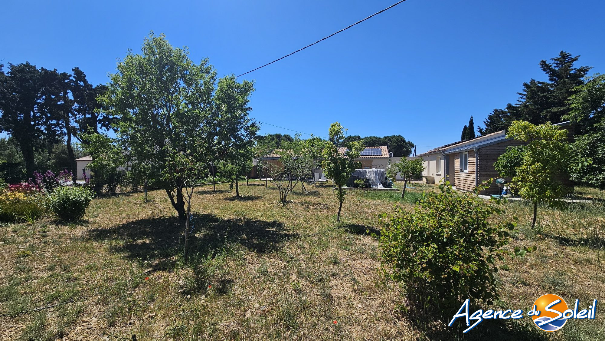 Vue extérieure - Maison Narbonne (Réf. 11-11235-AGENCEDUSOLEIL)